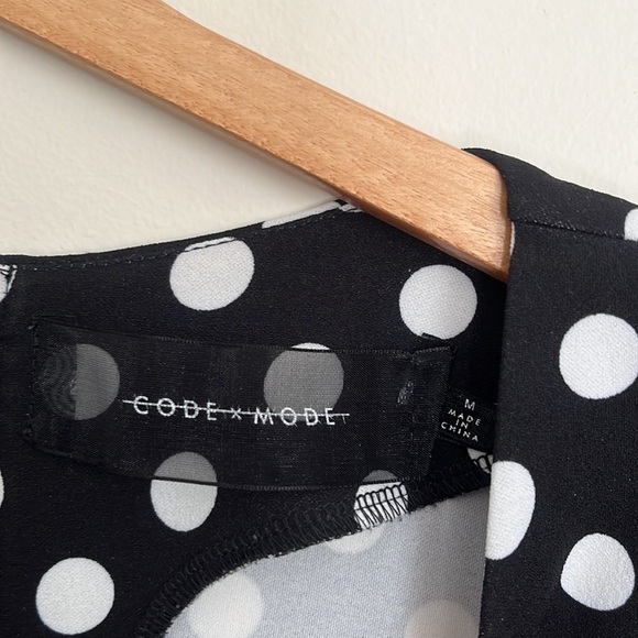 Code Mode Black + White Polka Dot Blouse - Picture 3 of 5